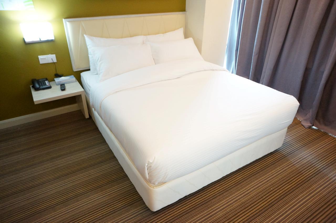 Kosma Business Hotel Kuantan Ngoại thất bức ảnh